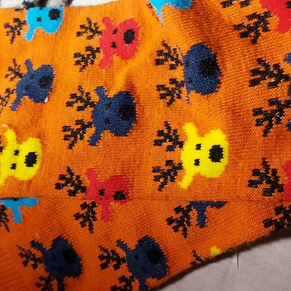 Socks Set of 4 Mermaid Snowflakes Doggie Reindeer Designs - Picture 2 of 7